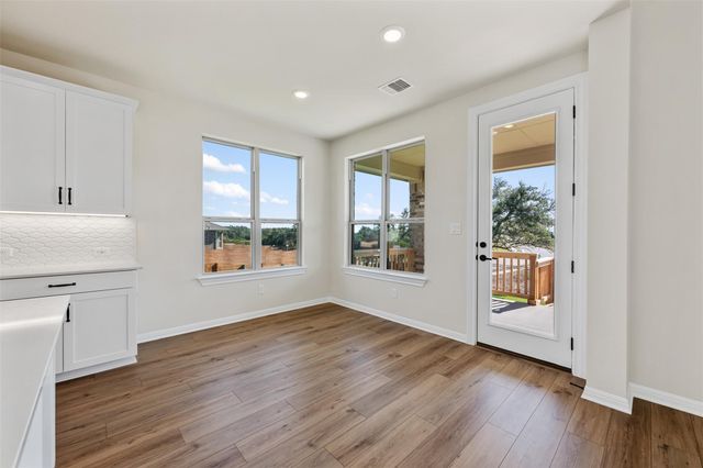 208 Possumhaw LN, San Marcos, TX 78666