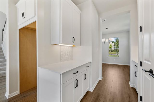 208 Possumhaw LN, San Marcos, TX 78666