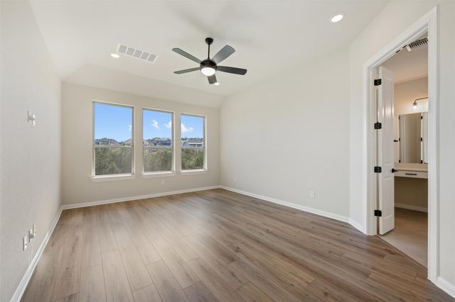208 Possumhaw LN, San Marcos, TX 78666