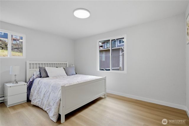 5720 37th Avenue S, Seattle, WA 98118