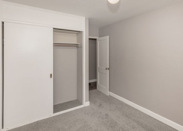 3810 11th Avenue, Moline, IL 61265