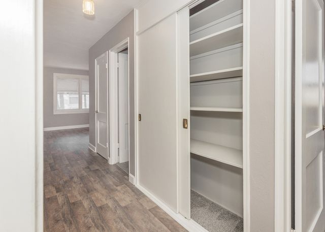 3810 11th Avenue, Moline, IL 61265