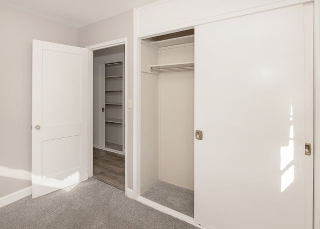 3810 11th Avenue, Moline, IL 61265