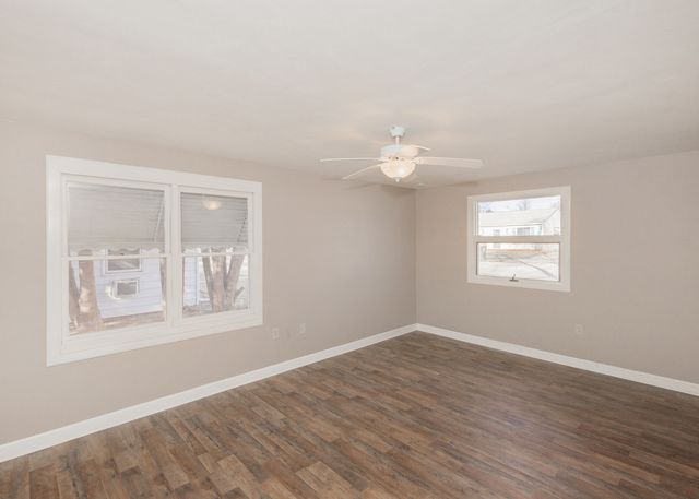 3810 11th Avenue, Moline, IL 61265