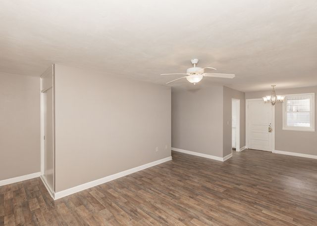 3810 11th Avenue, Moline, IL 61265