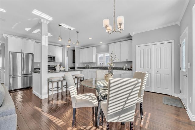 938 E 2nd Street, Royal Oak, MI 48067