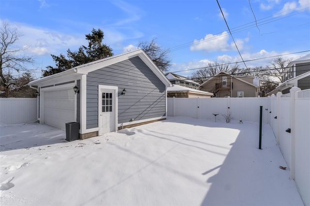 938 E 2nd Street, Royal Oak, MI 48067