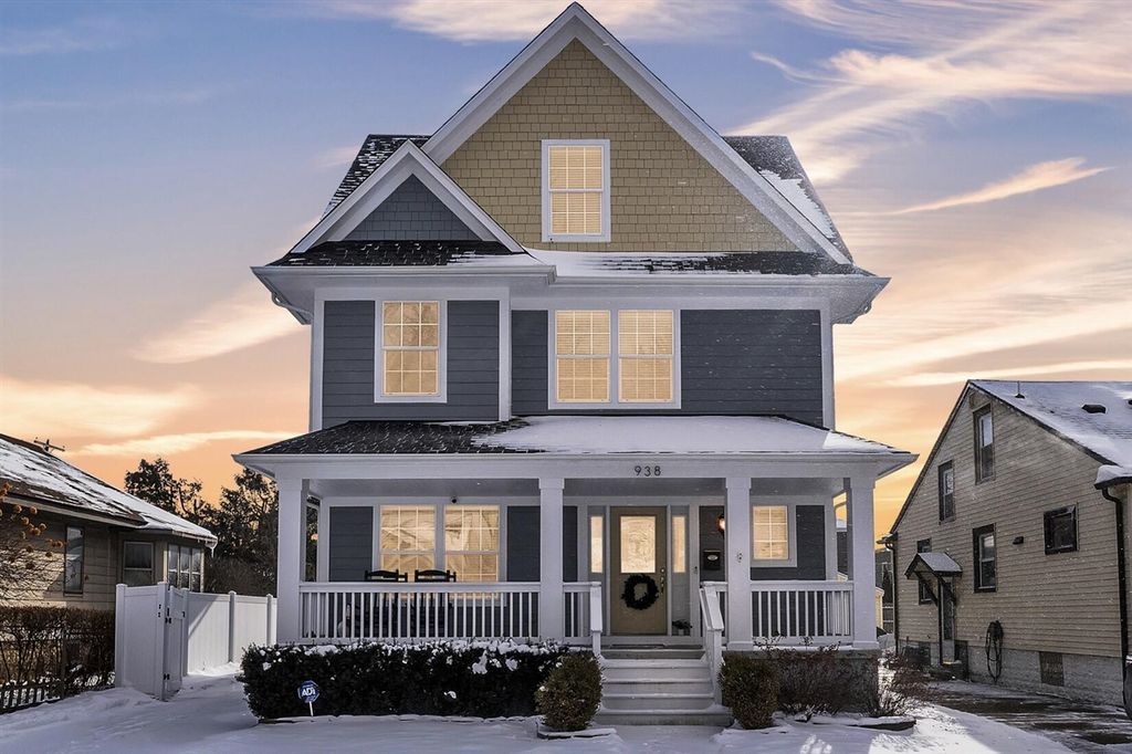 938 E 2nd Street, Royal Oak, MI 48067