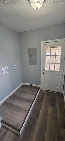 811 13th Street, Huntington, WV 25701