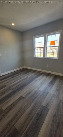 811 13th Street, Huntington, WV 25701