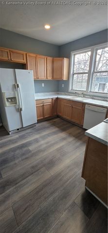 811 13th Street, Huntington, WV 25701