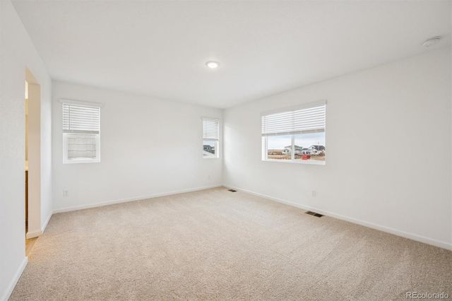 45947 Gentry Avenue, Bennett, CO 80102