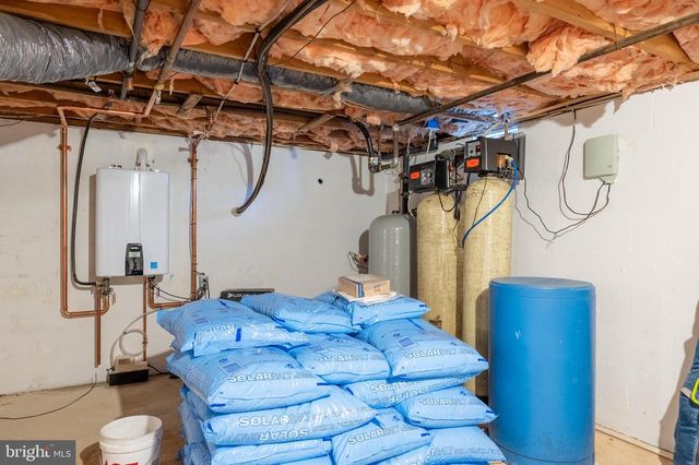 4491 E CHESTNUT AVE, Vineland, NJ 08361