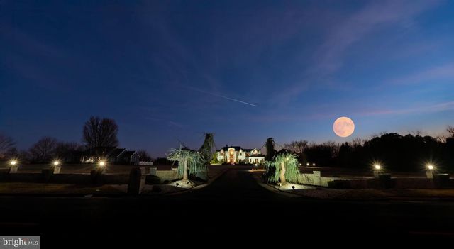 4491 E CHESTNUT AVE, Vineland, NJ 08361