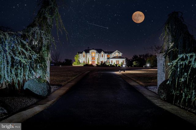 4491 E CHESTNUT AVE, Vineland, NJ 08361