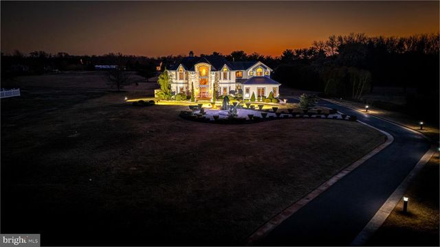 4491 E CHESTNUT AVE, Vineland, NJ 08361