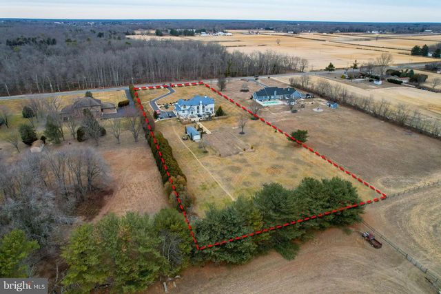 4491 E CHESTNUT AVE, Vineland, NJ 08361