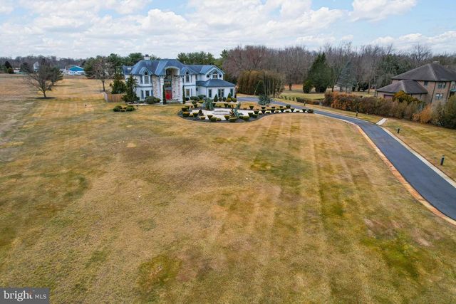 4491 E CHESTNUT AVE, Vineland, NJ 08361