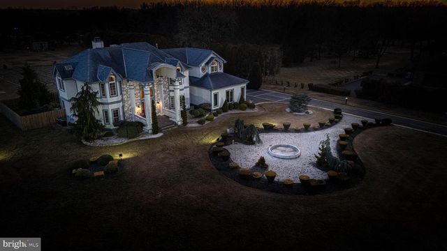 4491 E CHESTNUT AVE, Vineland, NJ 08361