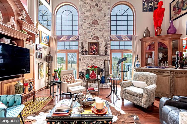 4491 E CHESTNUT AVE, Vineland, NJ 08361