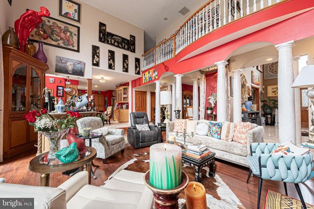 4491 E CHESTNUT AVE, Vineland, NJ 08361