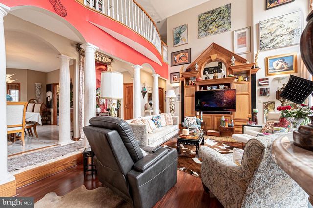 4491 E CHESTNUT AVE, Vineland, NJ 08361