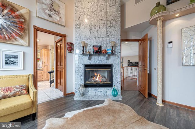 4491 E CHESTNUT AVE, Vineland, NJ 08361