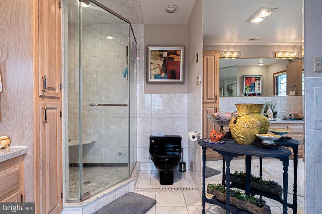 4491 E CHESTNUT AVE, Vineland, NJ 08361