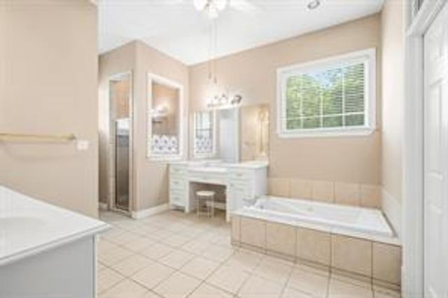 21719 Mueschke Road, Tomball, TX 77377