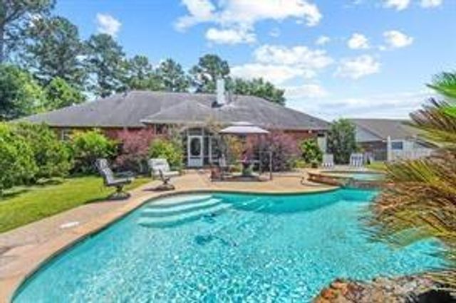 21719 Mueschke Road, Tomball, TX 77377