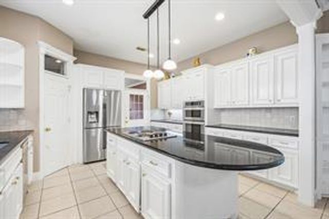 21719 Mueschke Road, Tomball, TX 77377