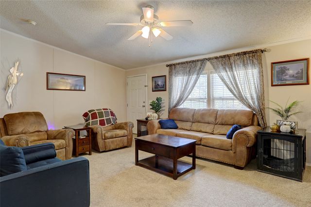 500 Possom Trot Hollow Road, Whitewright, TX 75491