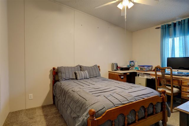 500 Possom Trot Hollow Road, Whitewright, TX 75491