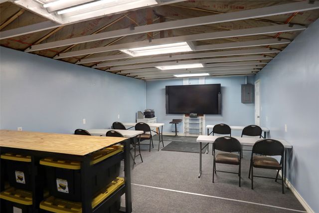 500 Possom Trot Hollow Road, Whitewright, TX 75491