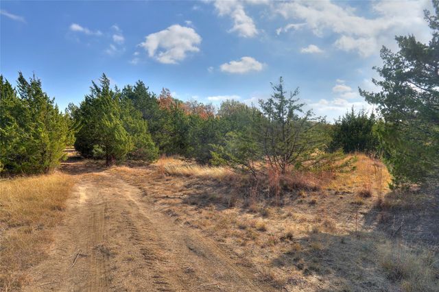 500 Possom Trot Hollow Road, Whitewright, TX 75491