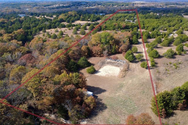 500 Possom Trot Hollow Road, Whitewright, TX 75491