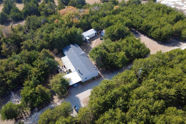 500 Possom Trot Hollow Road, Whitewright, TX 75491