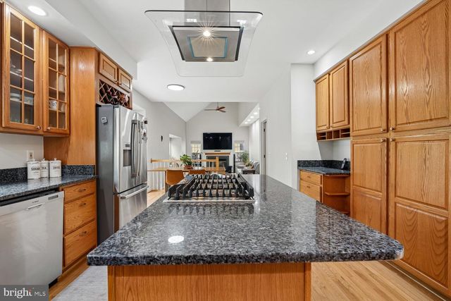 11612 SETTLERS CIR, Germantown, MD 20876