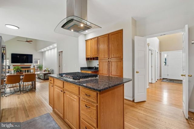 11612 SETTLERS CIR, Germantown, MD 20876