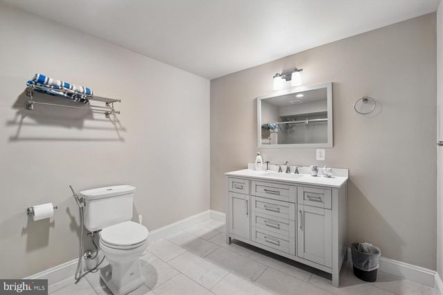 11612 SETTLERS CIR, Germantown, MD 20876