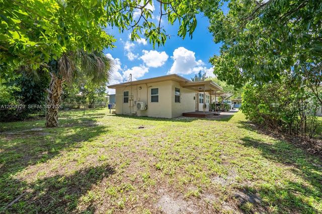 532 NW 19th Ave, Fort Lauderdale, FL 33311