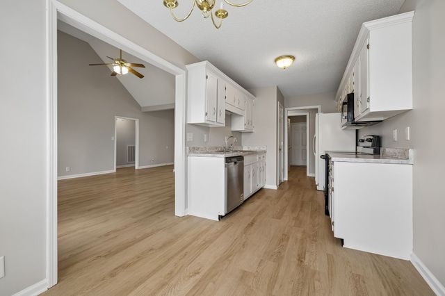 3708 Kendra Ct, S, Clarksville, TN 37040