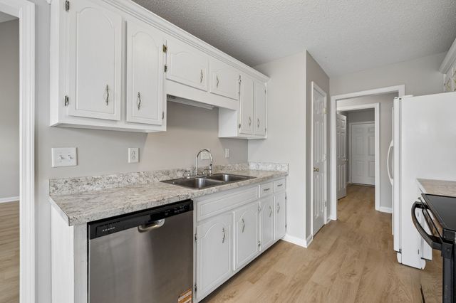 3708 Kendra Ct, S, Clarksville, TN 37040