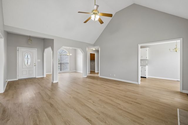 3708 Kendra Ct, S, Clarksville, TN 37040
