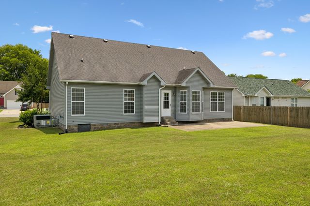 3708 Kendra Ct, S, Clarksville, TN 37040