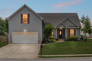 3708 Kendra Ct, S, Clarksville, TN 37040