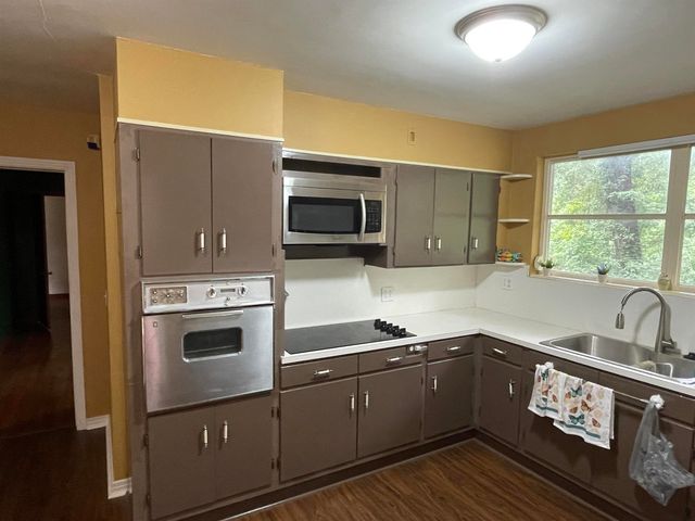 1734 W King Street, Quincy, FL 32351