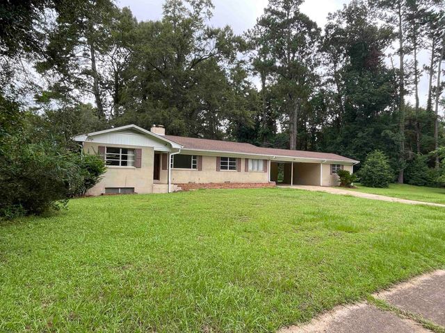 1734 W King Street, Quincy, FL 32351