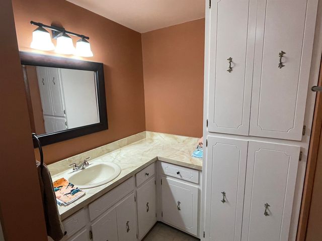 1734 W King Street, Quincy, FL 32351