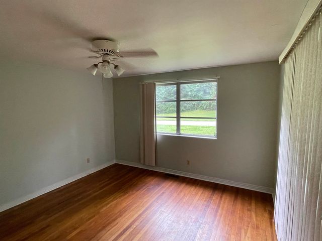 1734 W King Street, Quincy, FL 32351